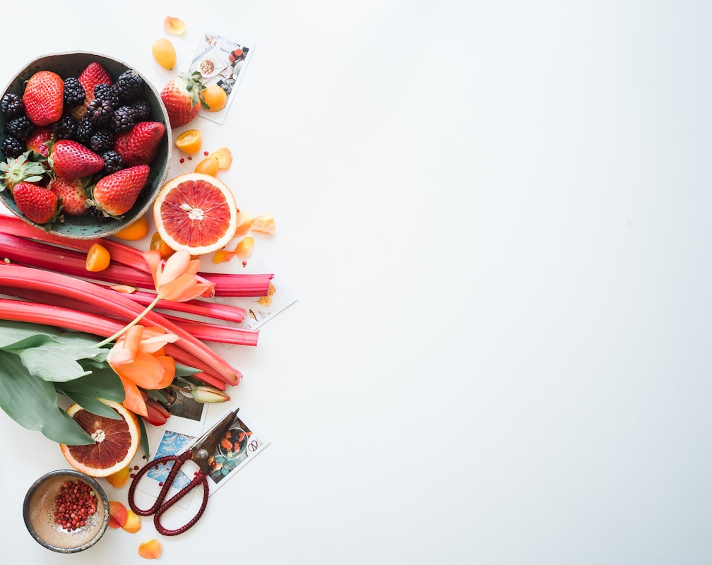 Citrus fruits and berries high in vitamin C
